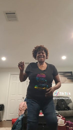 Lovable Roxy: Life's Joys with @saviorroxy1