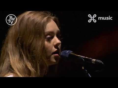 First Aid Kit - Running Up That Hill (Kate Bush Cover) live at Rock Werchter