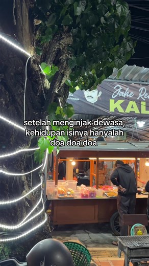 😇😇 . . . jahe rempah, susu murni, pisang bakar, roti bakar, ketan susu,bakaran jagung sate dll OPEN JAM ⏰ 16.00-00.00 WIB 🕹️JL PRAMUKA NO 22B WERGU WETAN KUDUS 🕹️GOOGLE MAPS : Jahe Rempah KaliDjaga ( sma 1 kudus ke barat 300meter, sebelum alfamidi & obonk chiken ) SENIN LIBUR ig : jaherempah_kalidjaga wa: 088238935634 menerima pesanan . . . #kudus #jaherempahkudus #jaherempah #jaherempahkalidjaga