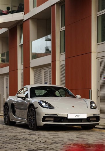 Mid-engine magic 🪄 The 718 Cayman S. #fyp #718 #porsche718 #718cayman #porsche