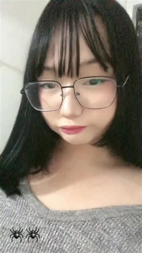 Exploring Emy Espejo's Impact on Social Media