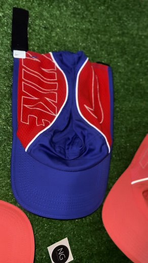 Gorra Nike AW84 Dri-Fit | Colección de Gorras Reflectivas