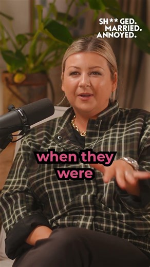 Does Tom Davis live in a..."naked house"?!?