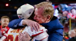 NFL Fans React To Mic’d Up Footage Revealing What Roger Goodell Told Chiefs’ Chris Jones (VIDEO   TWEETS)
