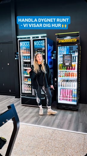 NPCSkellefteå on Instagram: "🥤 Så enkelt är det att handla dygnet runt: ✔ Scanna QR-koden ✔ Betala med Swish ✔ Lås upp kylen via appen NPCGYM eller kort ✔ Klart! Din dryck är redo #npcskellefteå #skellefteå #npcgym #gym #swish"
