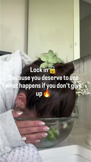 stop doubting.start doing🔥🔒You deserve better#motivation#selfcarejourney#growth#quotes#aesthetic#new