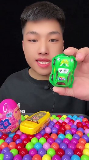 ASMR CANDY 🍭🌈🎉🍫 Eating Sounds Series 💙#asmr #mukbang #candy #satisfying