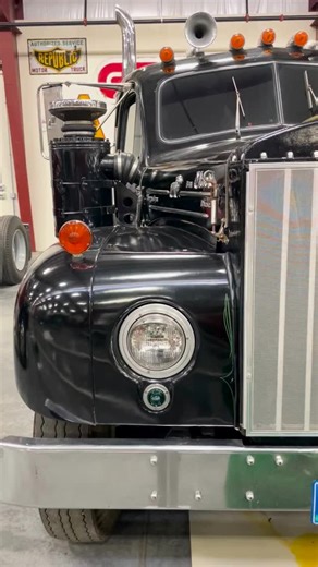 Iowa 80 Trucking Museum on Instagram: "November's Truck of the Month is the 1960 Mack B 61 ST!⁠ ⁠ Engine Type: Mack 673 Cubic Inch END 673 Diesel 237 Horsepower⁠ ⁠ Transmission Type: 5 x 4 Mack Quadraplex⁠ ⁠ Visit the Iowa 80 Trucking Museum to see this truck and more than 100 other antique trucks in our collection! ⁠ ⁠ #Iowa80TruckingMuseum #AntiqueTrucks #VintageTrucks #ClassicTrucks #TruckDrivers #TruckingHistory"