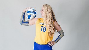 "Men don't deserve to be in women's sports" - SJSU volleyball player Brooke Slusser shares horrors of raising her voice amid controversy
