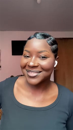 How to Create Stunning Finger Waves for Short Hair