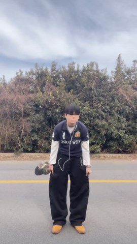 중학생들에게 걸린 제주도 패션 촬영의 순간