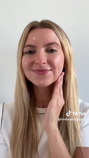 Brightening Essentials Kit: Hydrated Skin Awaits