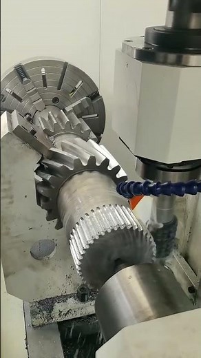 Spline cutting CNC machine