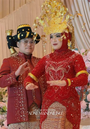 Celebrating Mandailing Culture at Eky & Aulia's Wedding Reception