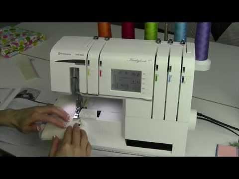 Husqvarna Viking Huskylock S-25 26 5-Thread Overlock