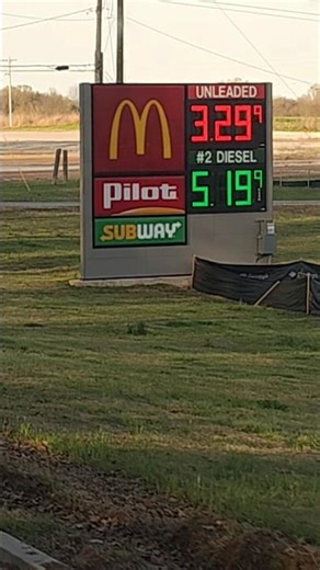 ‪@PilotTravelCenters‬: Truckstop Overview @ TN I-40 Exit 42(Stanton)