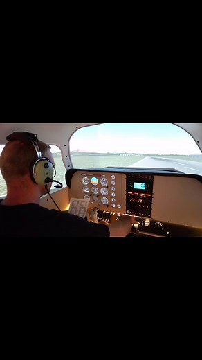 Before the first takeoff comes the first flight sim session. Every checklist, every approach, every decision — practiced, refined and ready for the real thing. The sky is waiting. 🛫 #flightsim #aviationadventures | one-G simulation