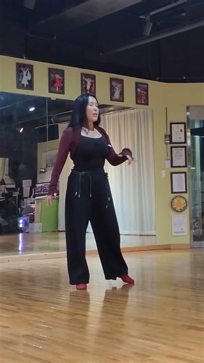 Waltzing Alone #왈츠 #초중급라인댄스 #KFD