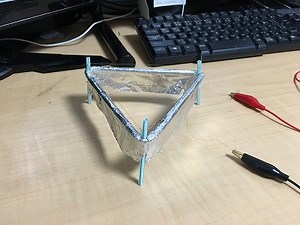 【プラズマ発生中】イオンクラフトなるものをつくろうとした結果 - 煮物運輸のページ