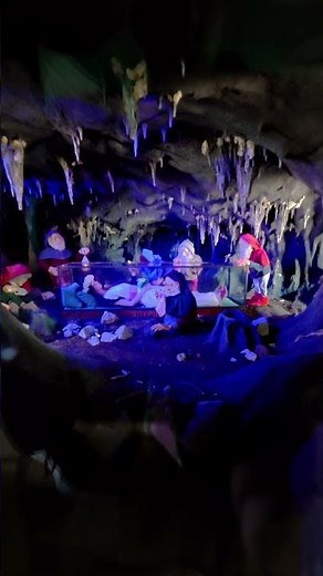 Spiegeltje, spiegeltje… Sneeuwwitje & de Zeven Dwergen in de Efteling