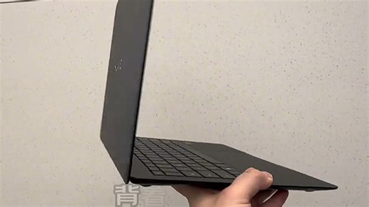 Linux开机快如闪电？程序员狂飙代码不卡顿！搭载高性能固态硬盘，秒速响应系统指令，告别漫长等待。实测开机仅8秒，程序编译、文件读写一气呵成，大幅提升开发效率。