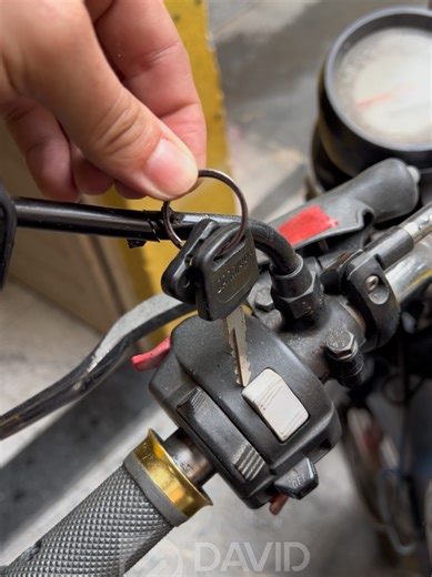 How to store your motorcycle key! #motorcycle #lifehack #diy 🏍️🔑