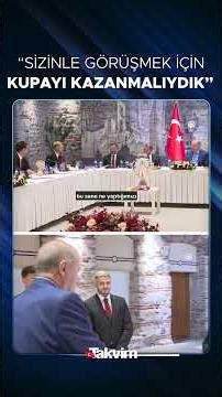 🏆 Başkan Erdoğan, Galatasaraylı futbolcular ve şampiyonluk kupasıyla poz verdi