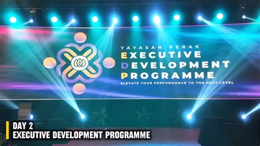 EDP 4 | The Art of Negotiations Hari kedua Executive Development Programme (EDP) Siri Ke-4 anjuran Yayasan Perak berlangsung di Casuarina Convention Centre, Meru. Sebagai platform pembangunan kepimpinan, program ini mendedahkan peserta kepada teknik rundingan berkesan dan berimpak tinggi yang dikendalikan oleh Dr. Haniza Abdul Khalid. EDP ke arah melahirkan pemimpin masa hadapan yang berkaliber dan kompetitif. Nantikan EDP Siri Ke - 5 akan datang! ✨ #YayasanPerak #EDPYP #ExecutiveDevelopmentProg