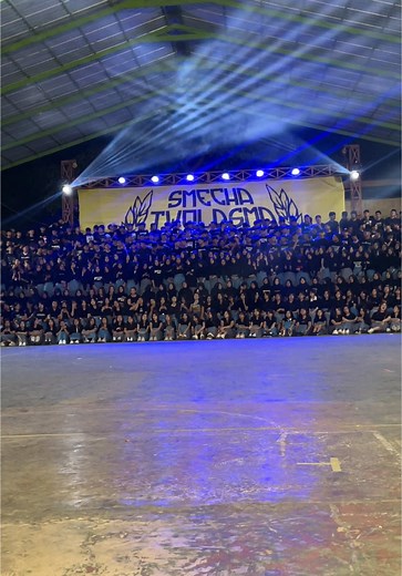 Mau sekolahmu jadi gini ? || SRC LIGHTING ☎️ 081232094726 #vidiokelulusan #smk12malang #srclighting