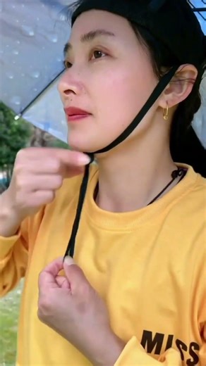 Hands-Free Umbrella Hat 🌂 | Work Smart, Stay Dry Anywhere!