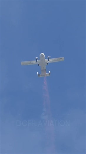Do you know which display team uses this plane? It’s a parachute team!