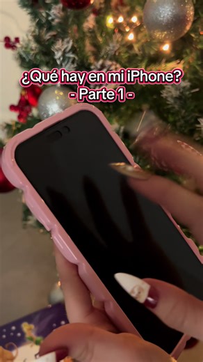 Te enseño lo que hay en mi iPhone por si eres cotilla como yo. #ASMR #asmrespañol #iphone #mouthsounds #tappingasmr