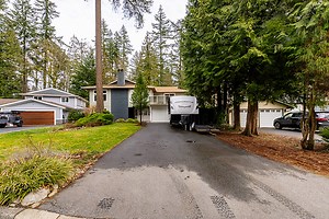 Single Property Website - 3668 Kennedy Street, Port Coquitlam, BC, Canada