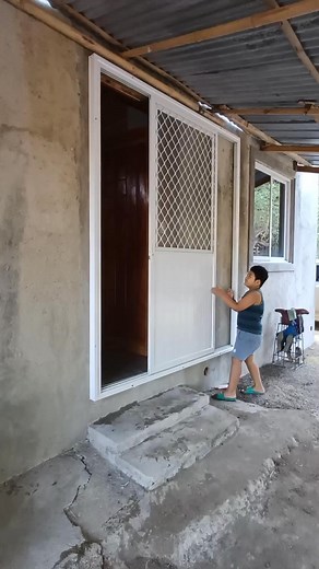 Sliding amplimesh screen door. Pagawa na po kayo 🥰 | Olancel glass and aluminum services