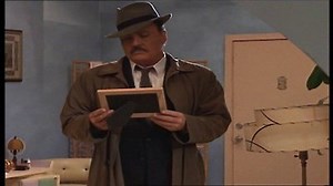 Watch Mike Hammer Season 1 Episode 20 - Lucky in Love