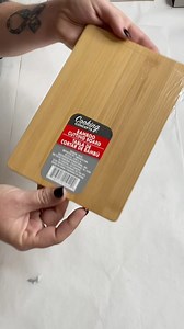 295K views · 5.2K reactions |  Take a Dollar Tree cutting board and transform it into festive decor for Christmas for around $6! And that Messy BOW! ❤️ Sound on/off  Merry Christmas | Amber Strong DIY | Facebook