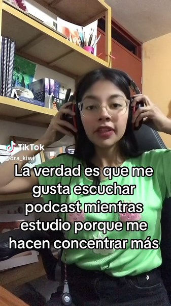 Podcasts for Studying: Concentrate and Have a Laugh!