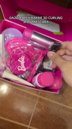 Dazzle Me x Barbie 3D Curling Iron Mascara