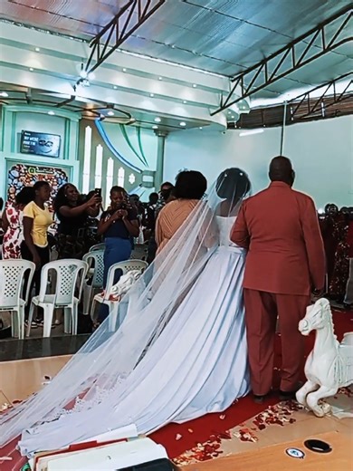 Joy and Martin's Stunning Wedding Celebration