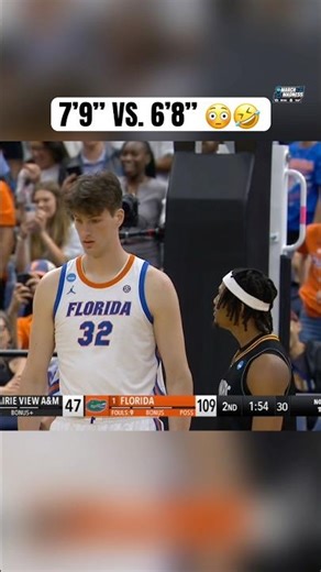 He can't believe how tall Olivier Rioux is 🤣