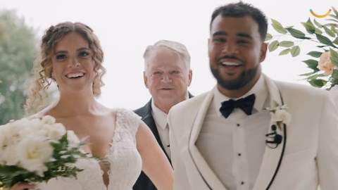 Groom Sobs Uncontrollably After Being Told To Kiss The Bride | Happily TV