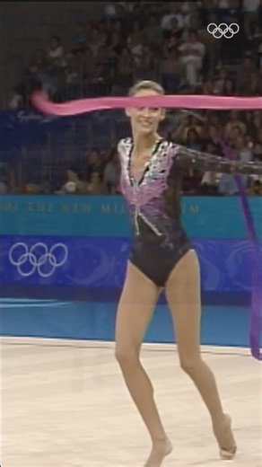 Imagine being 17 & competing at the Olympics, and then rewatching this experience 26 years later 😮