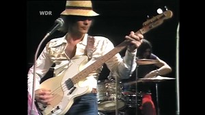 Pamela Wrote us and said "There was a very odd band that opened for Jethro Tull, by the name of Steeleye Span. They were strange and odd, just like Tull." Here Ya Go!! Steeleye Span - 'Cam Ye O'er Frae France' Live in 1975! | Top Hat Crew's "Live Music Archives"