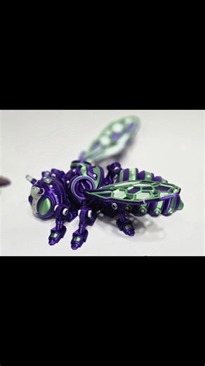 Love how these cyber bee turned out. I couldn't stop coming up with different color combinations. Which is your favorite? #bees #multicolor #3dprint #anycubic #multiprint #B3D | B3D