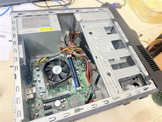 🔧💻 PC Repair Done – ব্রাহ্মণবাড়িয়া মসলিশপুর 💻🔧 আজকে মসলিশপুর, ব্রাহ্মণবাড়িয়া থেকে এক ভাই একটি AMD FX-8300 Processor PC নিয়ে এসেছিলেন। PC টিতে কিছু Hardware Problem ছিল। Proper Troubleshooting ও Voltage Check করে সমস্যাটি সমাধান করা হয়েছে ✅ এখন PC সম্পূর্ণ ঠিক আছে – আলহামদুলিল্লাহ ❤️ আপনার Laptop / Desktop PC তে যদি কোনো সমস্যা থাকে যেমন: ✔ No Power ✔ No Display ✔ Motherboard Problem তাহলে Ashik Computer – Brahmanbaria এ নিয়ে আসুন। 📞 01927-580712 #AshikC#AshikComputera#PCRepair8#AMDFX8300o#D