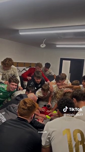 Someone Like You Cover - Singing Song Covers