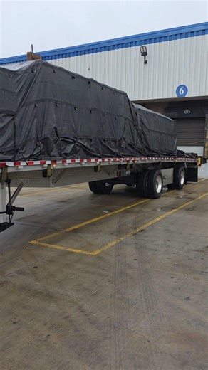 Don't you love when they toss the tarped product outside #flatbedlife #trucking #trucker