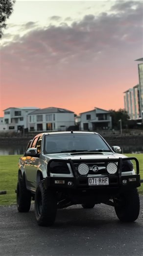 🎃 #4x4#holdencolorado#4jj1 #hilux##carsoftiktok#glasshousemountains