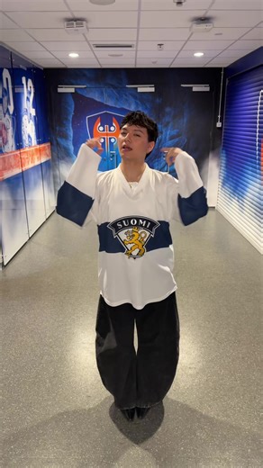 Transforming into a Hockey Player! New Profession Unlocked?