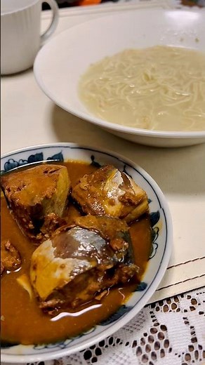 サバの味噌煮の缶詰めが美味しすぎました☺️ 鯖の缶詰は初めて食べましたが身もいっぱい入っているし味も濃厚で大満足です。色々な缶詰めを食べてみたくなりました☺️ #鯖の味噌煮 #缶詰め #おいしい